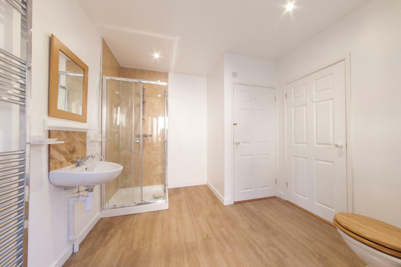 Prince Hill Cottages Worton  외부 사진