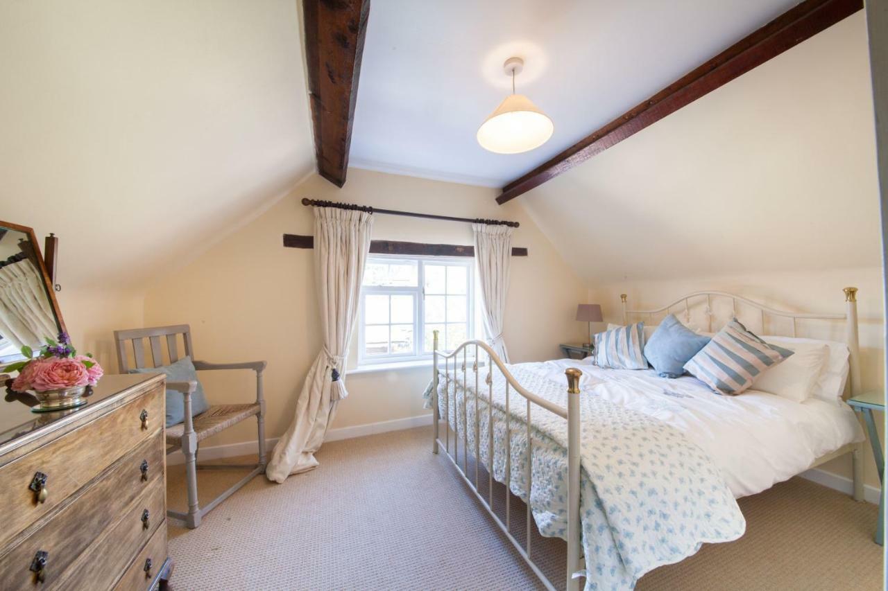 Prince Hill Cottages Worton  외부 사진